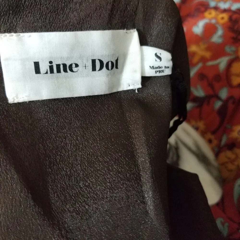 Line & Dot Fall Dress